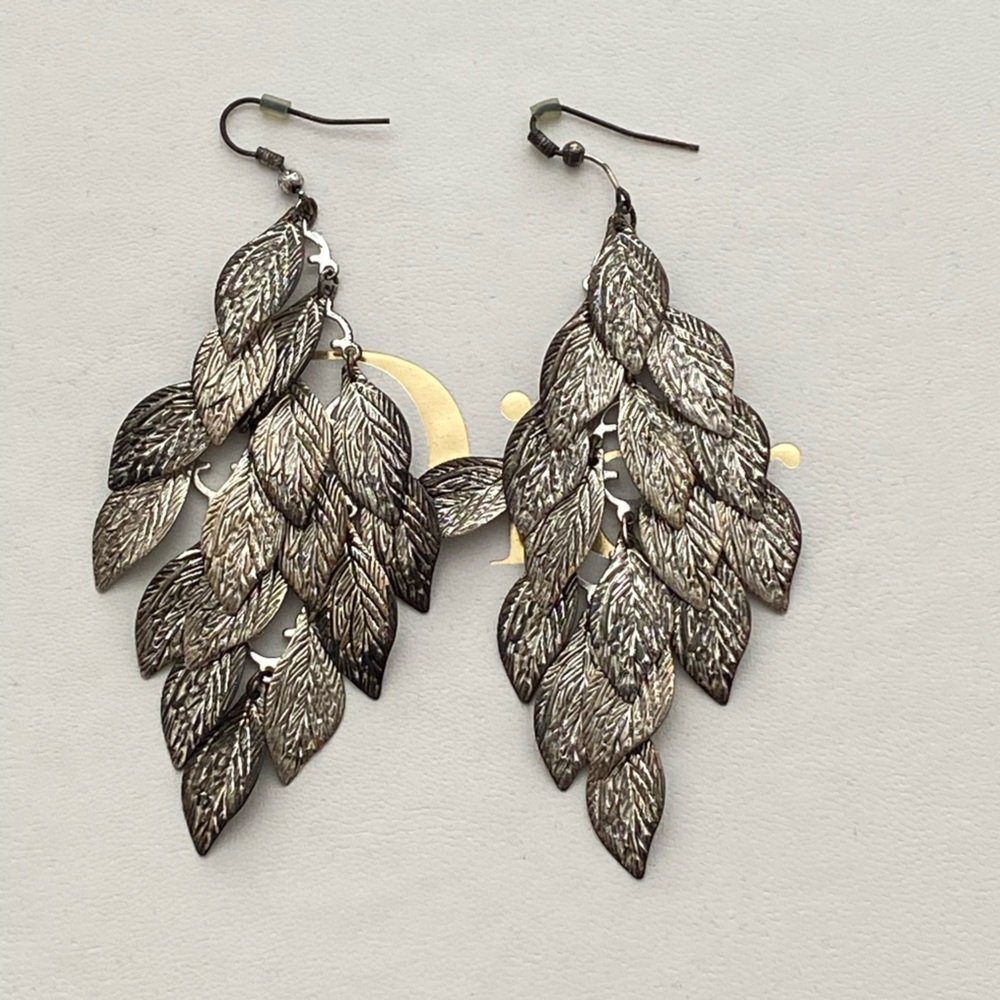 Unique Silver Leaf/Feather Earrings